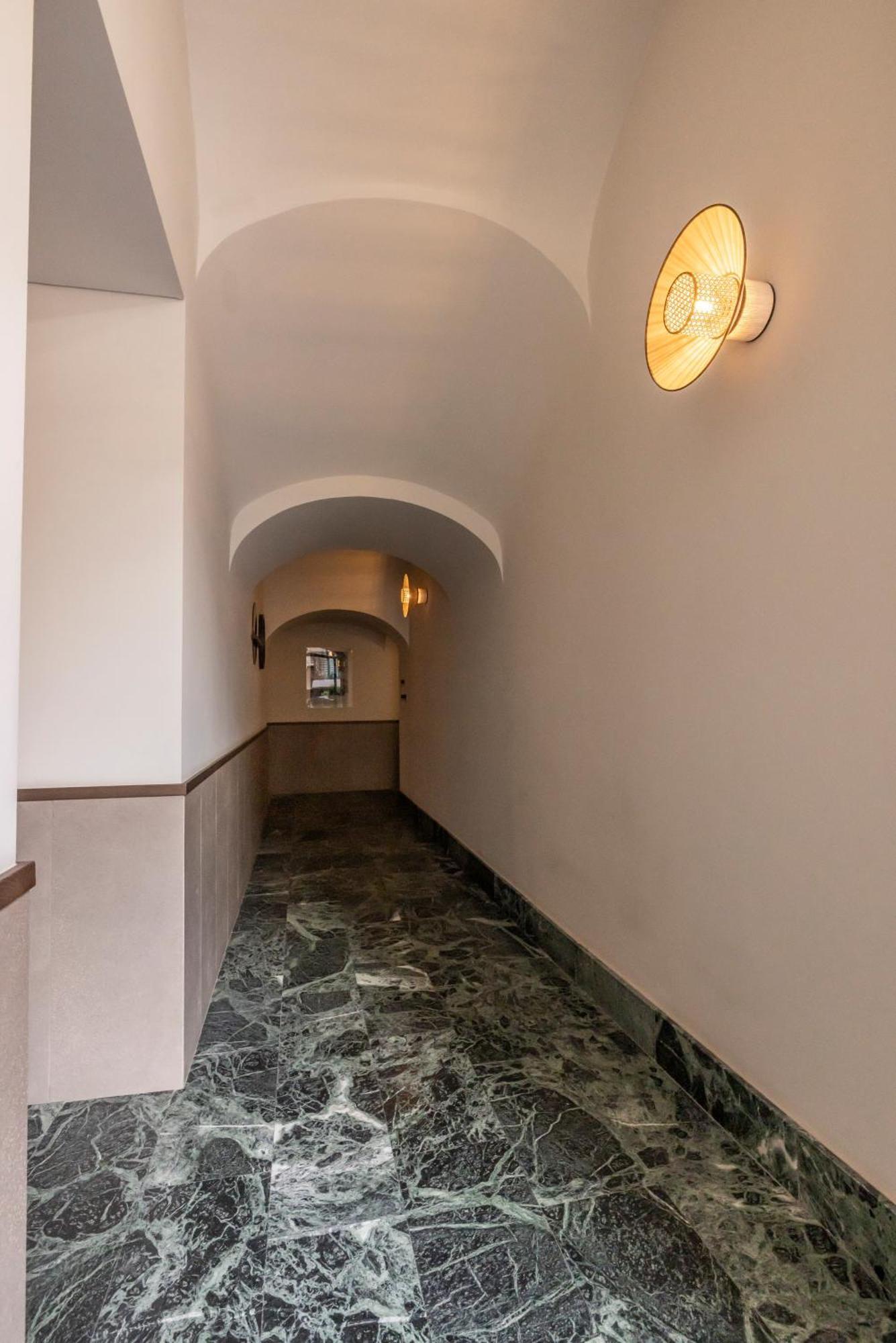 Ferienwohnung Lo Scrigno D'Oro Nel Centro Di Torino Exterior foto