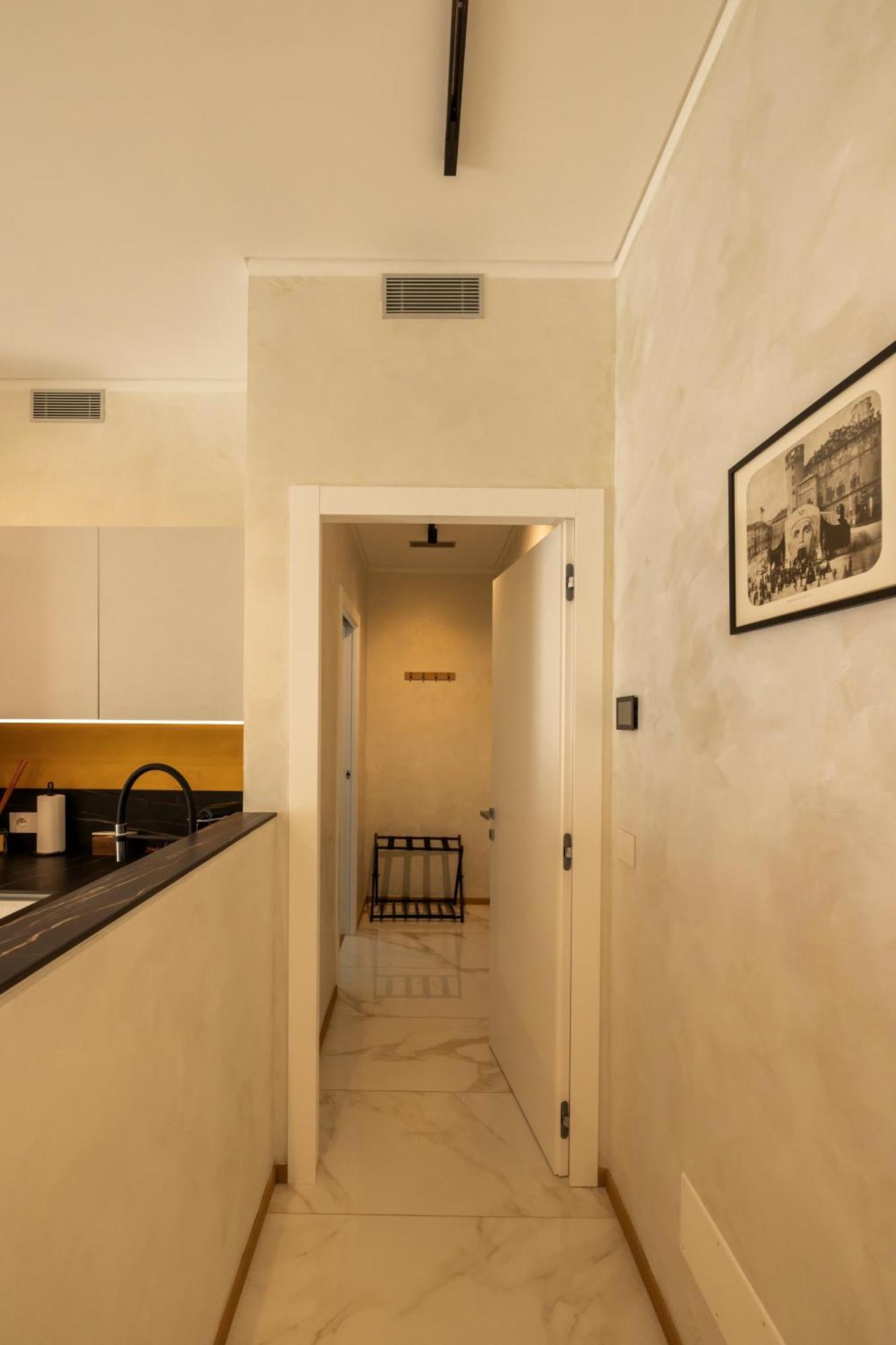 Ferienwohnung Lo Scrigno D'Oro Nel Centro Di Torino Exterior foto